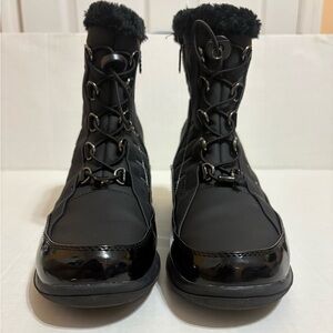 totes Black Winter Lace-Up Boots